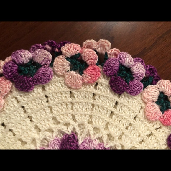 Hand Crochet Doilies, African Violets, pair - Picture 9 of 9